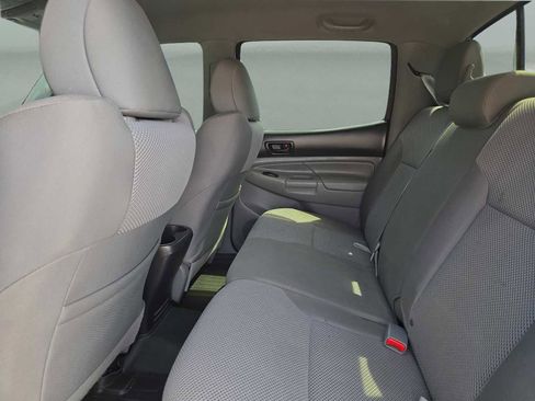 Used 2012 Toyota Tacoma 4x4 Double Cab w/ TRD Off-Road Pkg image 13