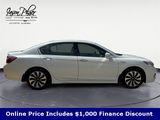 Used 2017 Honda Accord Touring image 2