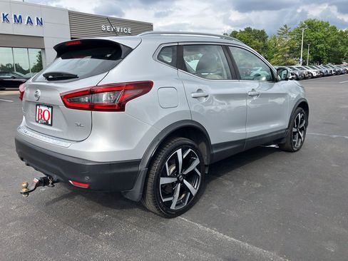 Used 2020 Nissan Rogue Sport SL FWD image 6