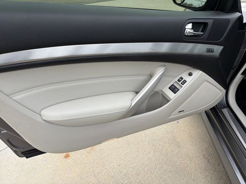 Used 2014 INFINITI Q60 w/ Premium Package image 25