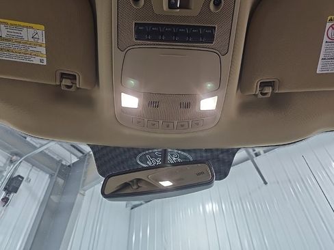 Used 2018 Ford F250 Lariat w/ Chrome Package image 28