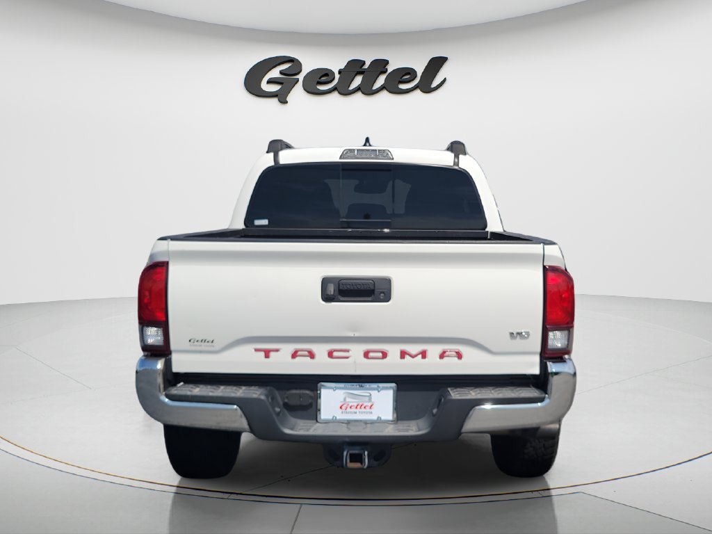 Used 2021 Toyota Tacoma SR5 RWD image 6