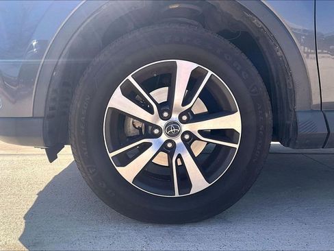 Used 2016 Toyota RAV4 XLE image 11