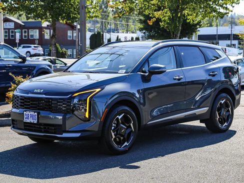 Certified 2026 Kia Sportage EX w/ EX Panoramic Sunroof Package AWD/4WD image 4