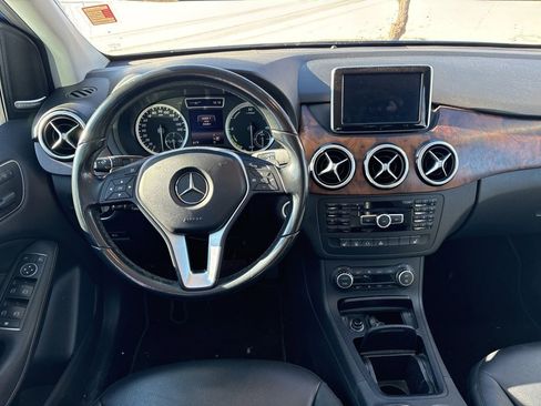 Used 2014 Mercedes-Benz B 250e image 11
