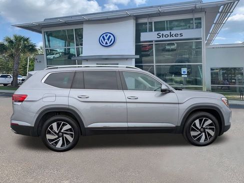 New 2026 Volkswagen Atlas SEL image 3