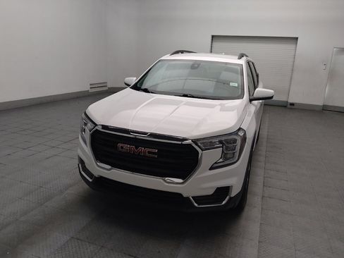 Used 2022 GMC Terrain SLE w/ Driver Convenience Package FWD image 15
