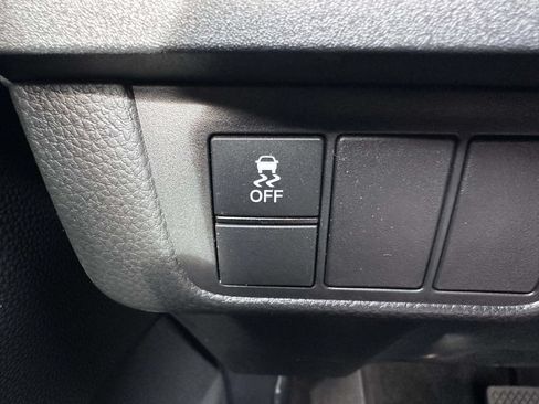 Used 2025 Honda CR-V Sport image 17