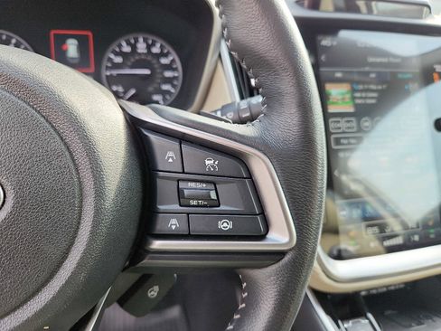 Used 2023 Subaru Outback Limited image 21