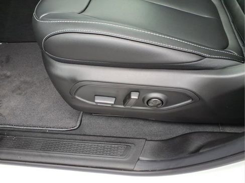 New 2026 Jeep Grand Cherokee Limited AWD/4WD image 16