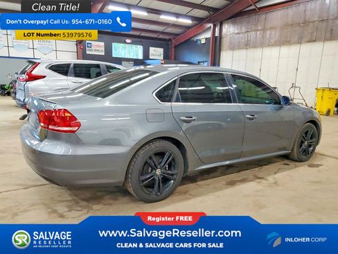 Used 2014 Volkswagen Passat 1.8T SE FWD image 4