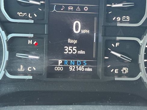 Used 2021 Toyota Tundra SR5 AWD/4WD image 22