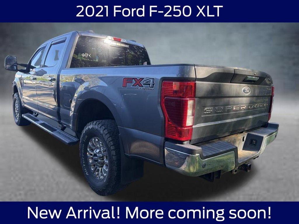 Used 2021 Ford F250 XLT w/ XLT Premium Package AWD/4WD image 3