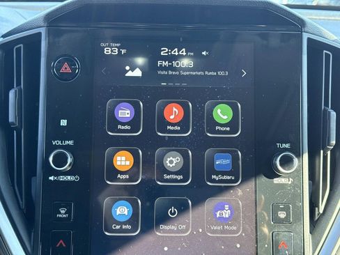 Used 2025 Subaru Crosstrek 2.0i Premium image 24