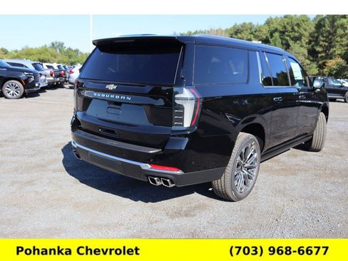New 2026 Chevrolet Suburban High Country image 7