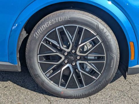 New 2025 Ford Mustang Mach-E Premium image 11