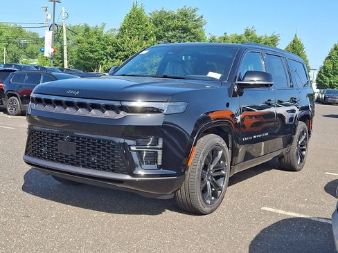 New 2026 Jeep Grand Wagoneer Summit w/ Premium Group III AWD/4WD image 1