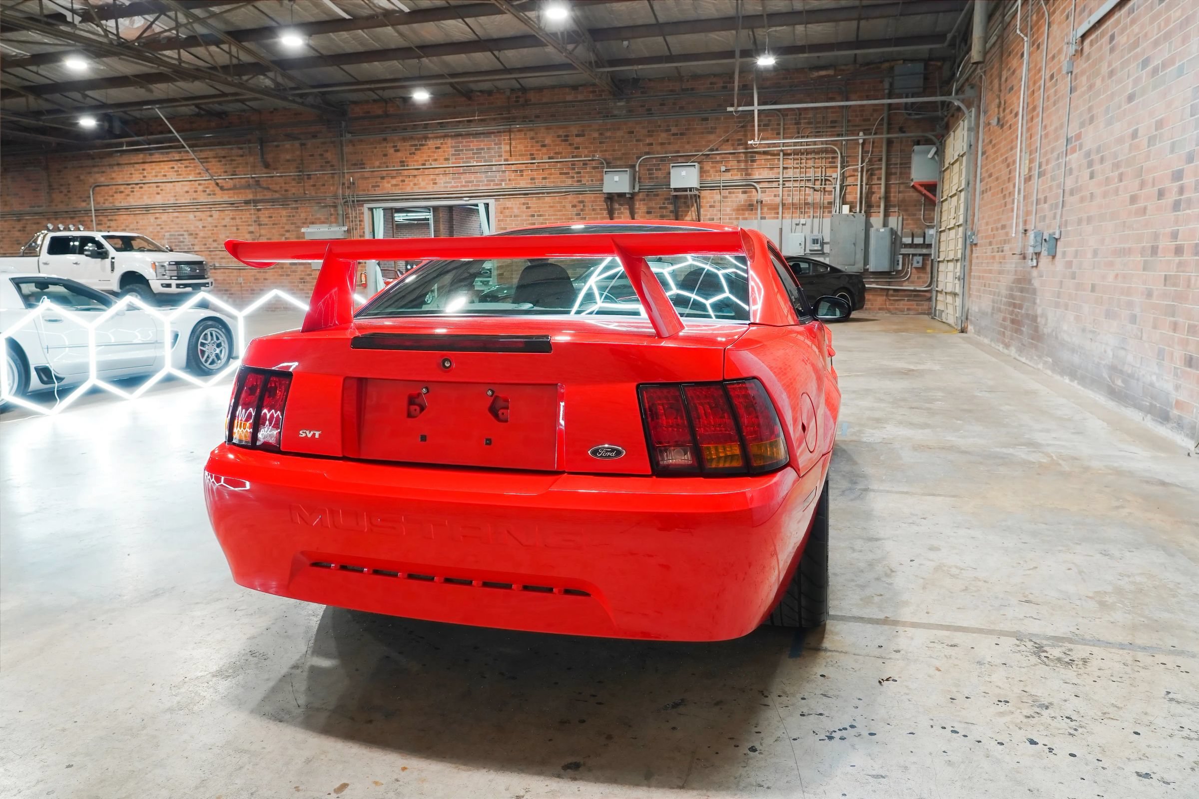 Used 2000 Ford Mustang Cobra RWD image 15