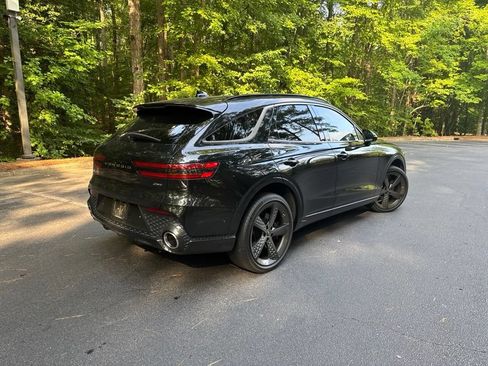 Used 2023 Genesis GV70 2.5T w/ Sport Prestige Package AWD/4WD image 4