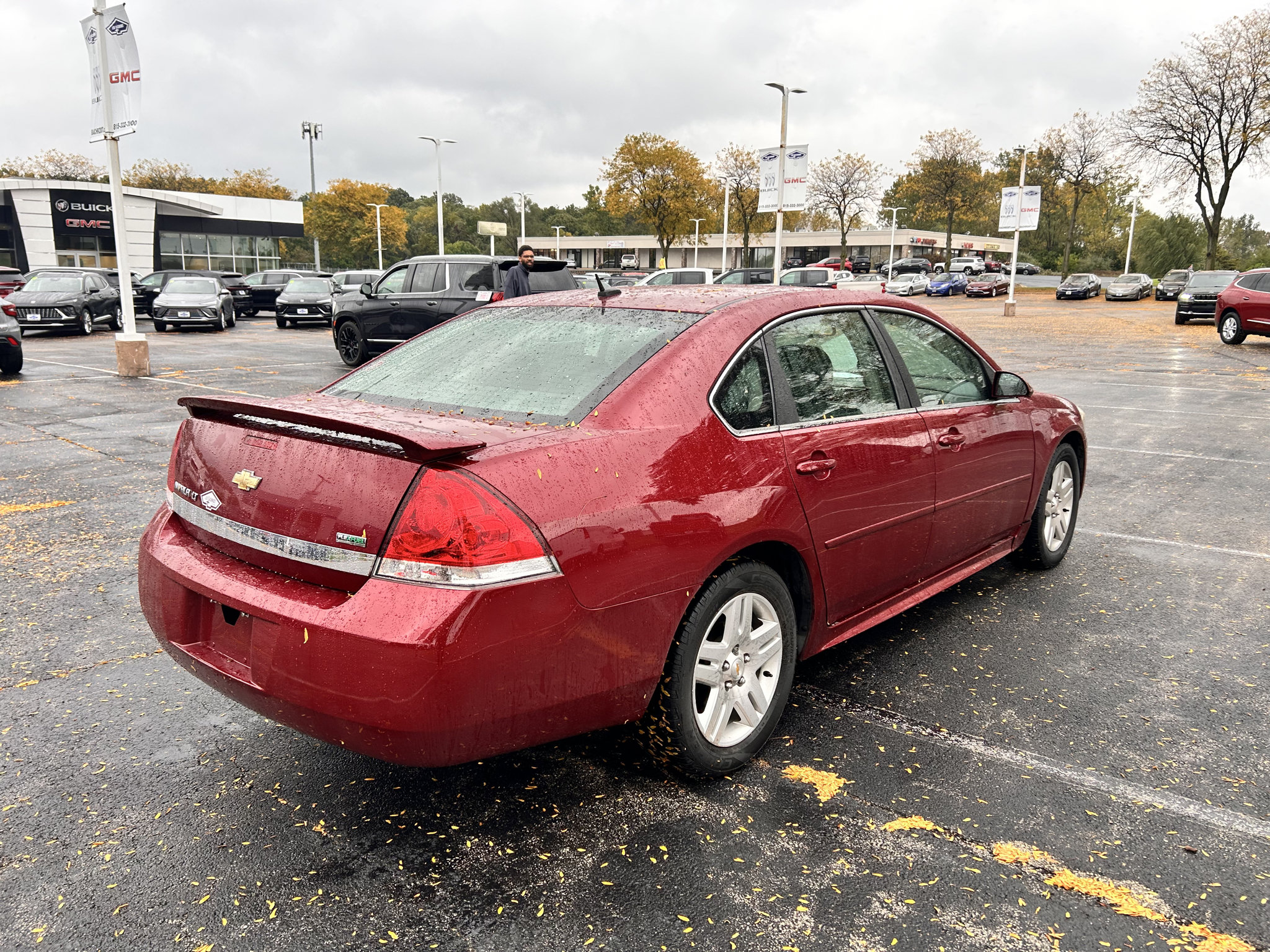 Used 2011 Chevrolet Impala LT w/ Luxury Edition Package FWD image 7