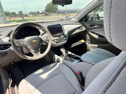 Used 2019 Chevrolet Malibu LS FWD image 8
