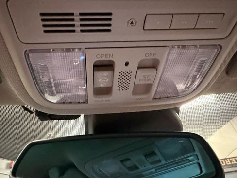 Used 2016 Honda Odyssey EX-L image 25