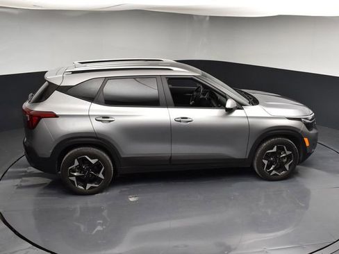 Certified 2025 Kia Seltos S FWD image 46