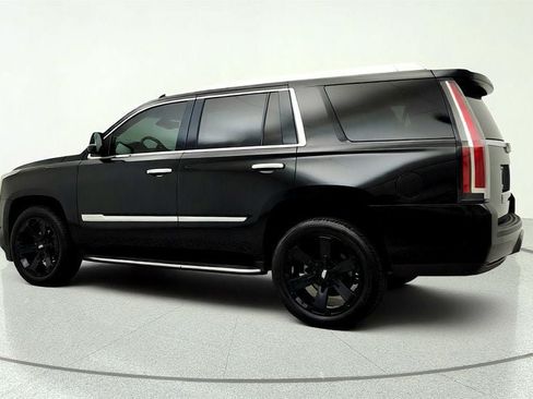 Used 2020 Cadillac Escalade 2WD image 7