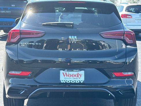 New 2026 Buick Encore GX Sport Touring image 7