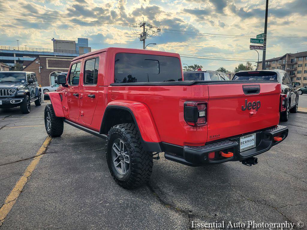 Certified 2026 Jeep Gladiator Mojave AWD/4WD image 11