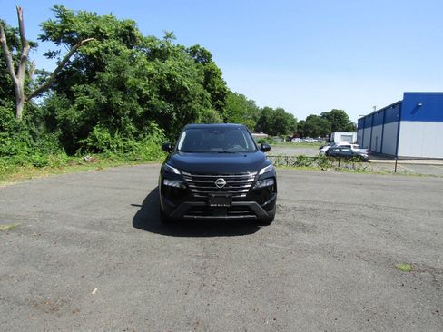Used 2026 Nissan Rogue SV AWD/4WD image 10