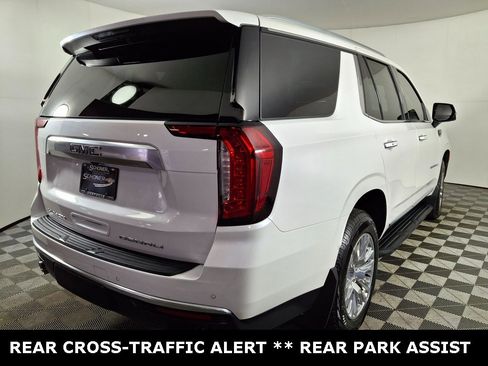 Used 2022 GMC Yukon Denali w/ Max Trailering Package image 5