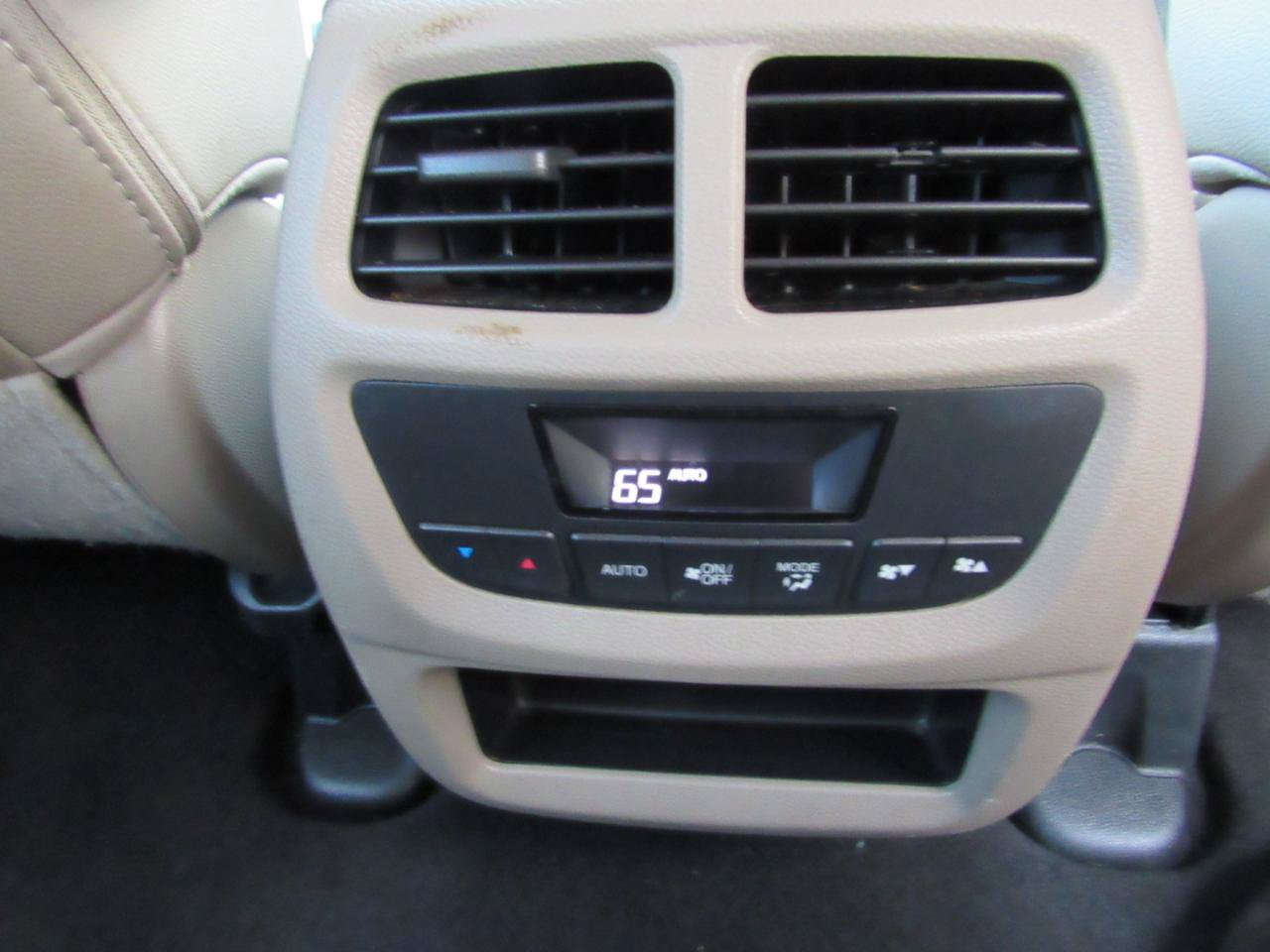 Used 2016 Honda Pilot EX-L image 12