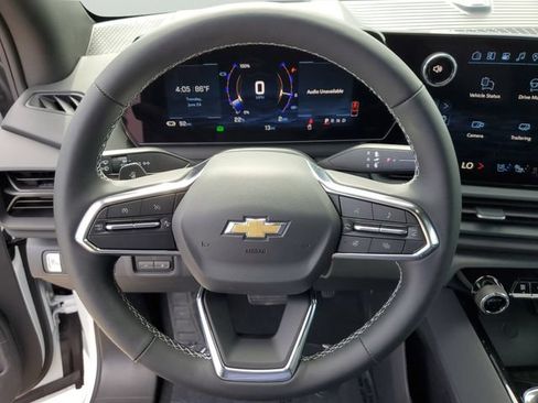 New 2026 Chevrolet Silverado EV LT w/ Plus Package AWD/4WD image 17