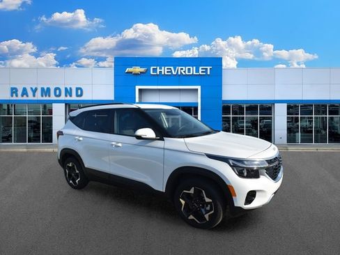 Certified 2025 Kia Seltos S AWD/4WD image 10