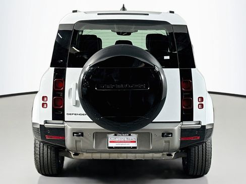 Used 2024 Land Rover Defender 110 X-Dynamic SE AWD/4WD image 3