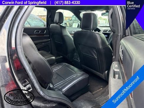 Used 2019 Ford Explorer Platinum AWD/4WD image 6
