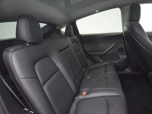 Used 2020 Tesla Model Y Long Range AWD/4WD image 22