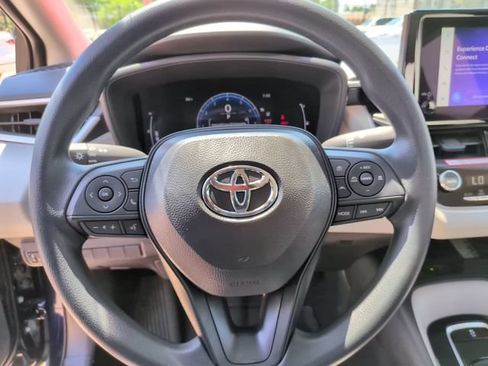 Used 2026 Toyota Corolla LE w/ LE Premium Package FWD image 18