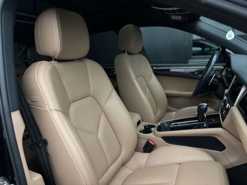 Used 2023 Porsche Macan image 59