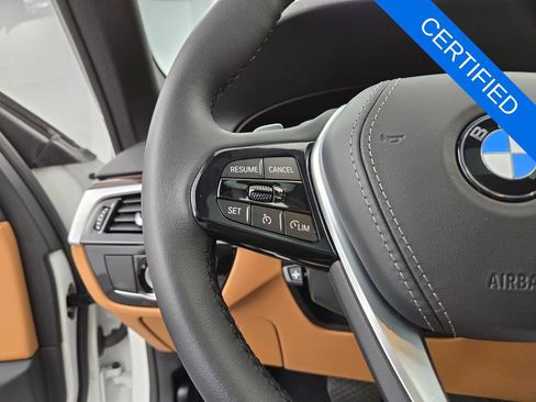 Certified 2023 BMW 540i w/ Premium Package RWD image 38