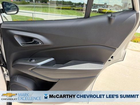New 2026 Chevrolet Trax ACTIV FWD image 31