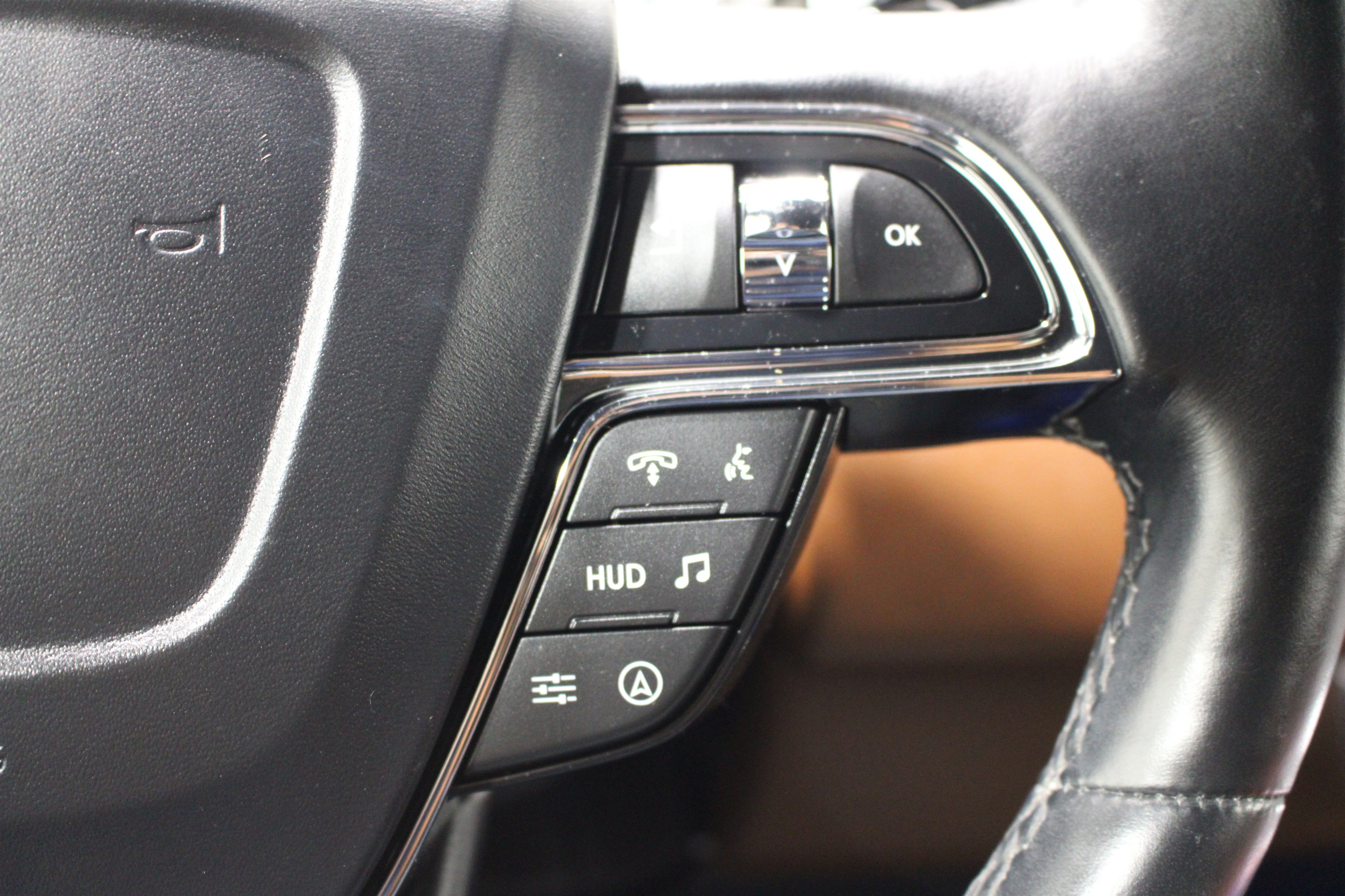 Certified 2024 Lincoln Navigator Reserve AWD/4WD image 13