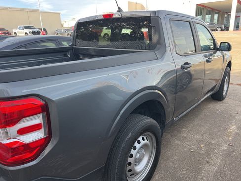 Used 2022 Ford Maverick XL image 8