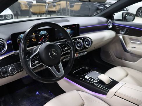 Used 2019 Mercedes-Benz A 220 w/ Premium Package image 13