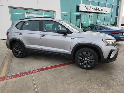 Certified 2024 Volkswagen Taos S image 8