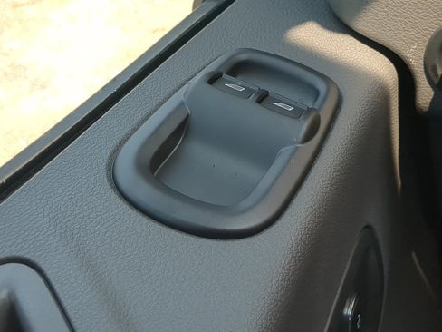New 2026 Ford Transit 150 Low Roof RWD image 19