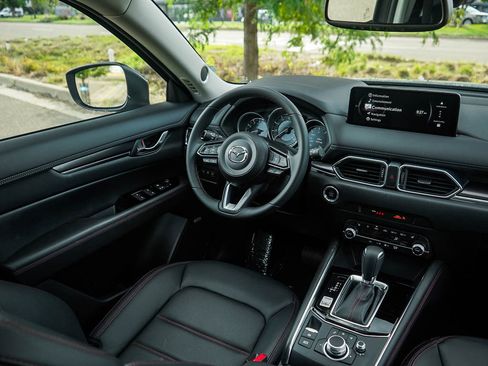 Certified 2025 MAZDA CX-5 Carbon Edition AWD/4WD image 15