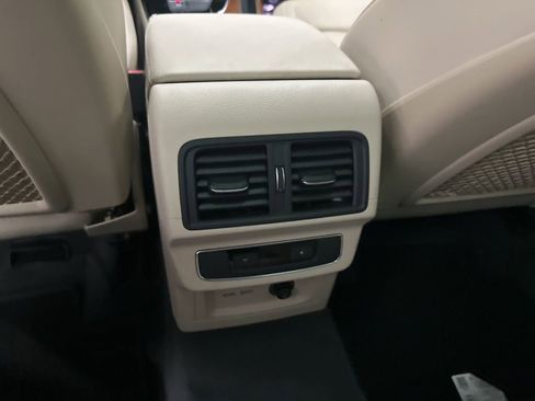 Used 2023 Audi Q5 2.0T Premium Plus w/ Premium Plus Package image 23