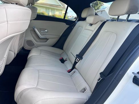 Used 2019 Mercedes-Benz A 220 image 18